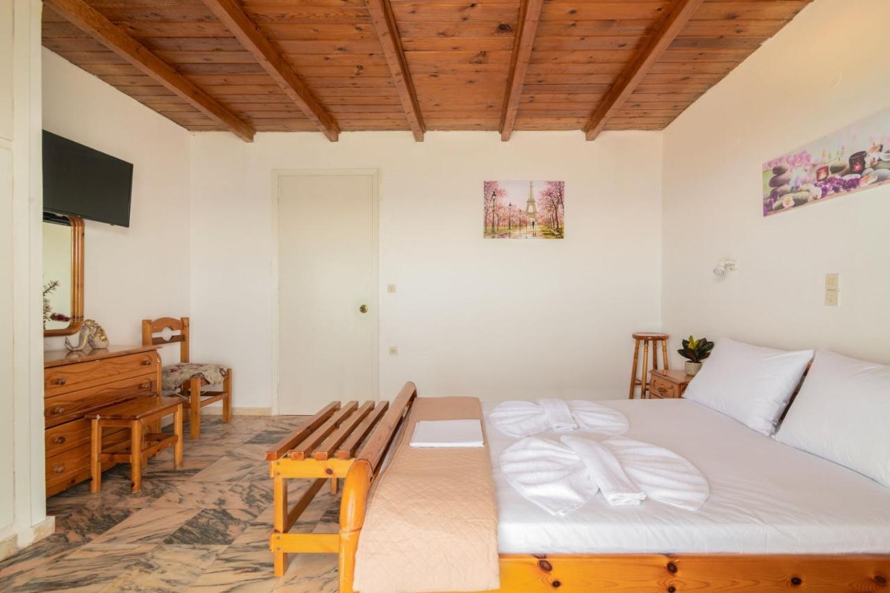 Agnadi Sea View Apartments Аликанас Екстериор снимка
