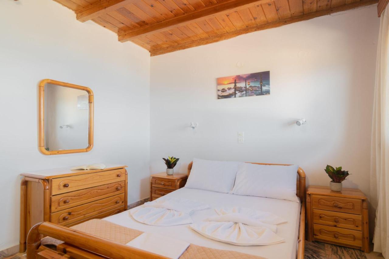 Agnadi Sea View Apartments Аликанас Екстериор снимка