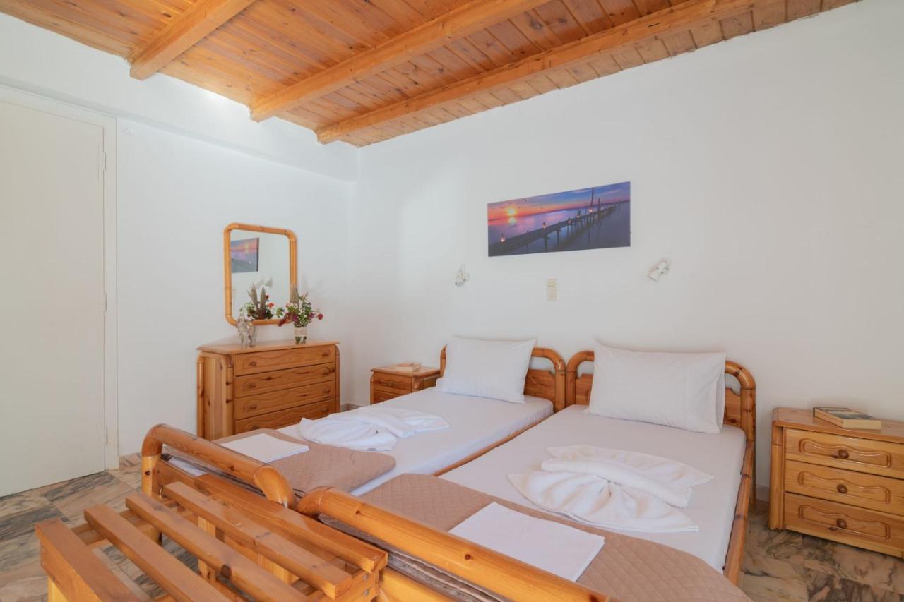 Agnadi Sea View Apartments Аликанас Екстериор снимка