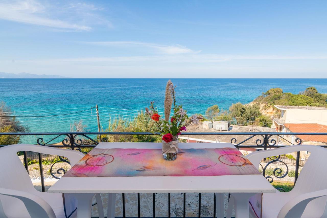 Agnadi Sea View Apartments Аликанас Екстериор снимка